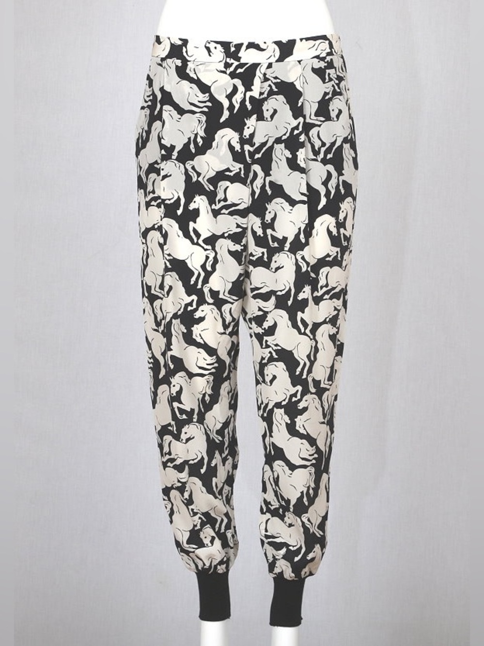 Stella McCartney Black & Cream white Horse-Print 100% silk Jogger Pants new 42/8